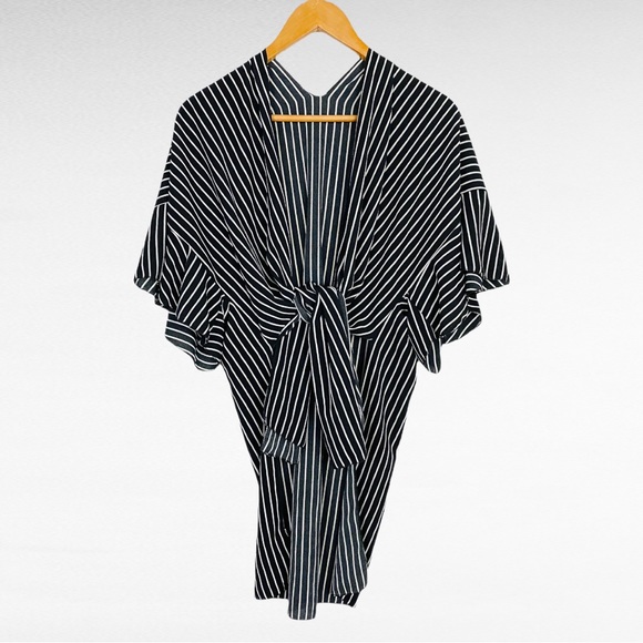 Black & White Striped Ruffle Kimono Sleeve Tie Front One Size Cardigan Coverup - Picture 6 of 8